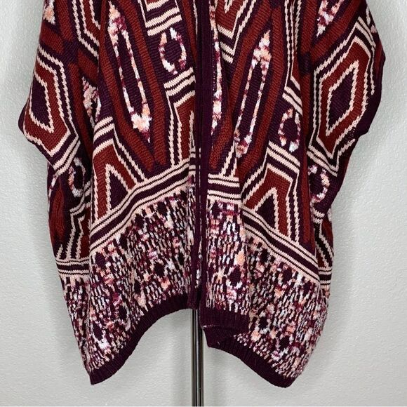 Mossimo Women’s Size L/XL Aztec Knit Oversized Open Front Cardigan - Picture 4 of 12